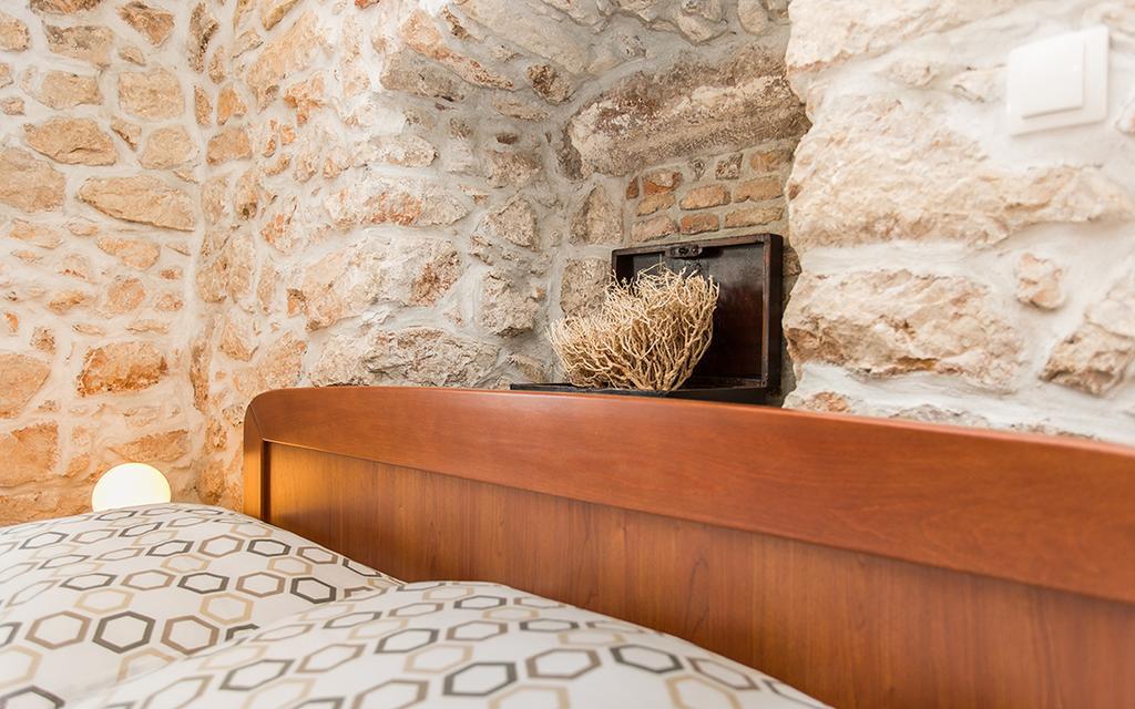 Apartment & Room Antonio Връбник Екстериор снимка