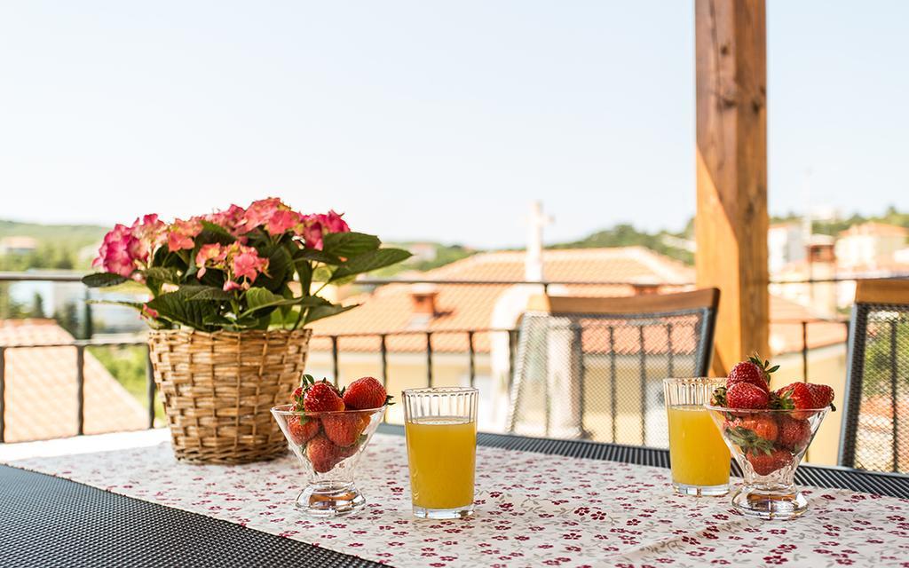 Apartment & Room Antonio Връбник Екстериор снимка